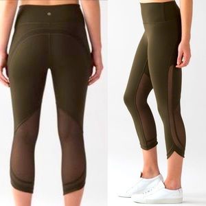 Army Green Lululemon Mesh Crops 🍋